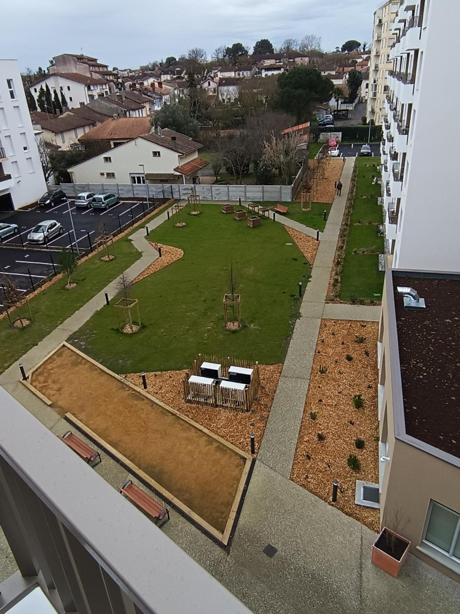 Aparthotel Domitys Les Craies Blanches Mont-de-Marsan Exterior foto