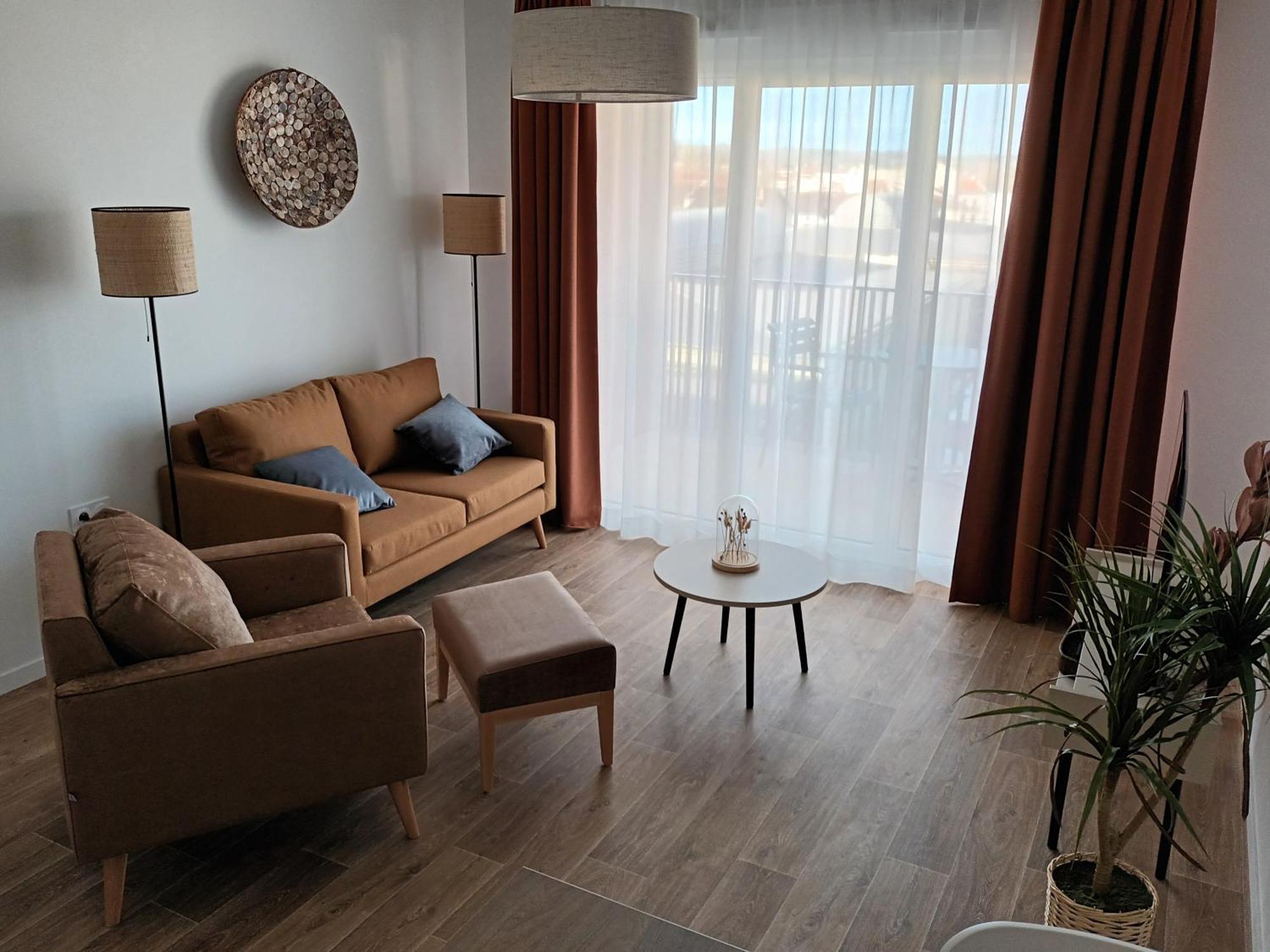 Aparthotel Domitys Les Craies Blanches Mont-de-Marsan Exterior foto